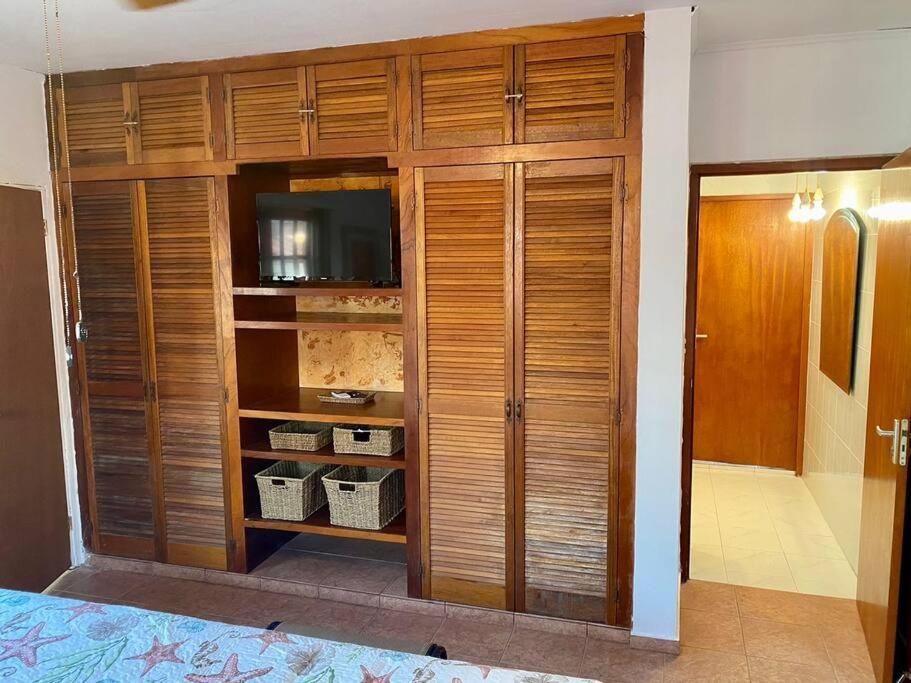 3-Bedroom Villa With A Jacuzzi Ноорд Екстер'єр фото