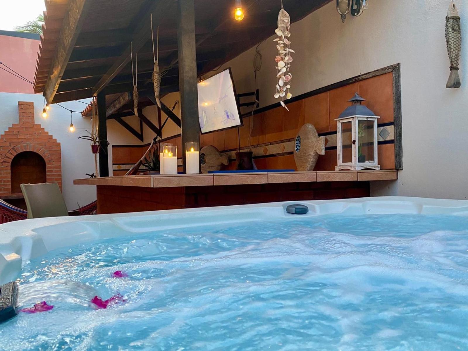 3-Bedroom Villa With A Jacuzzi Ноорд Екстер'єр фото